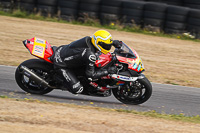 anglesey-no-limits-trackday;anglesey-photographs;anglesey-trackday-photographs;enduro-digital-images;event-digital-images;eventdigitalimages;no-limits-trackdays;peter-wileman-photography;racing-digital-images;trac-mon;trackday-digital-images;trackday-photos;ty-croes